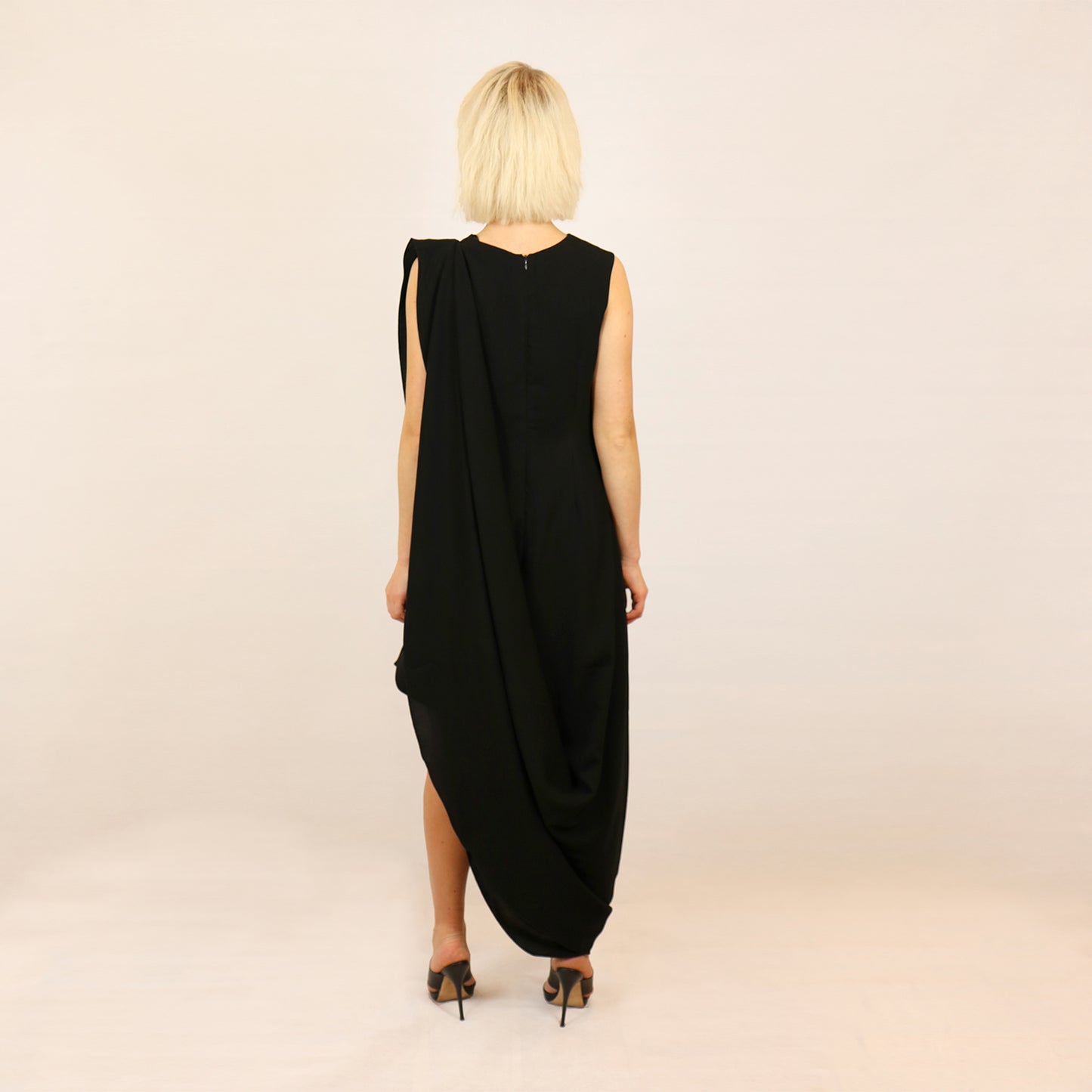 ASYMMETRIC BLACK CLAN DRESS