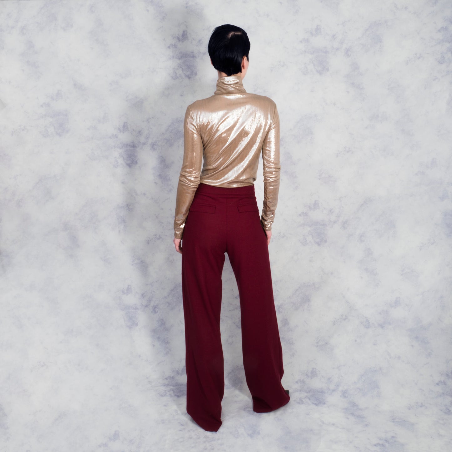 GOLD POLONECK TOP