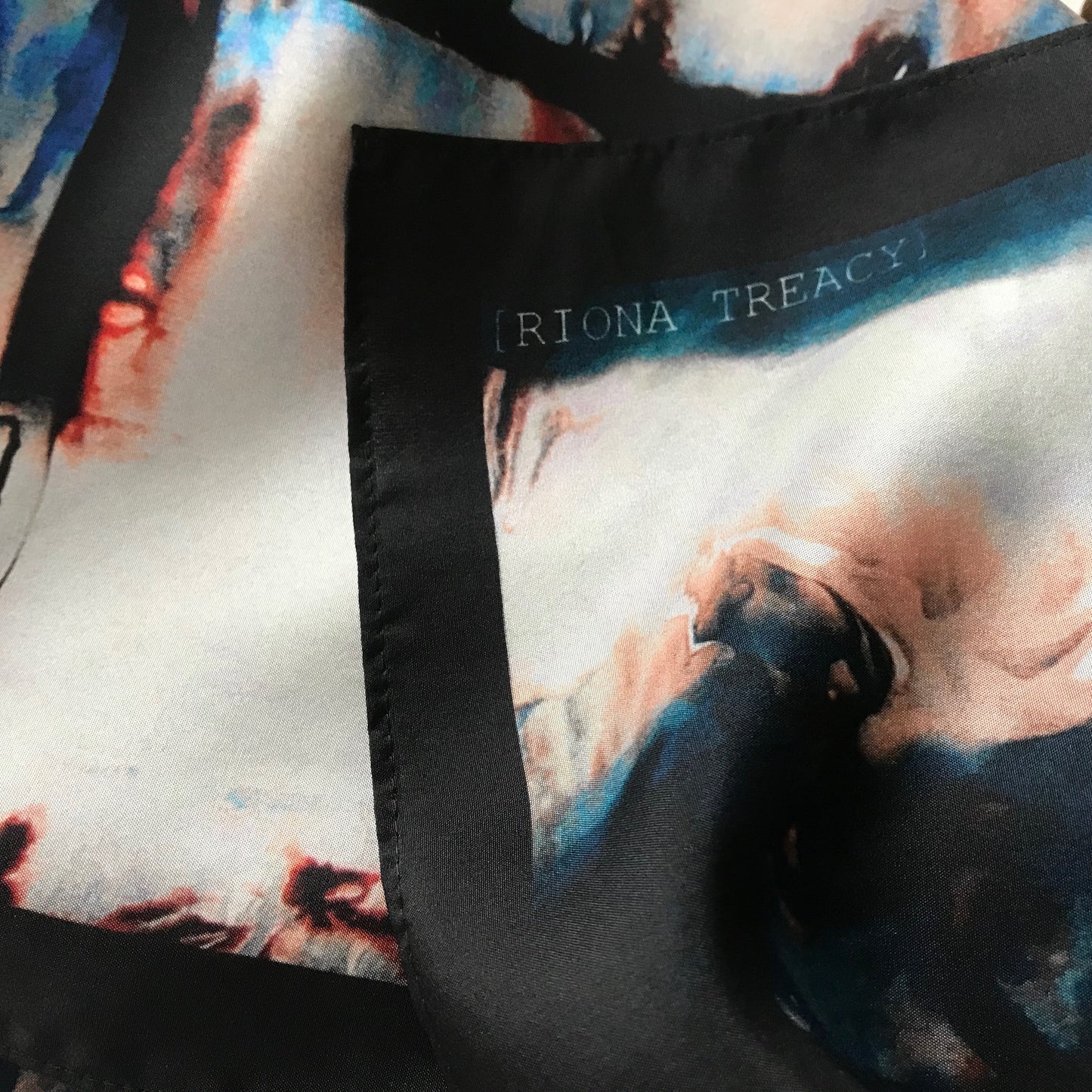 SILK DRAGONFLY SCARF