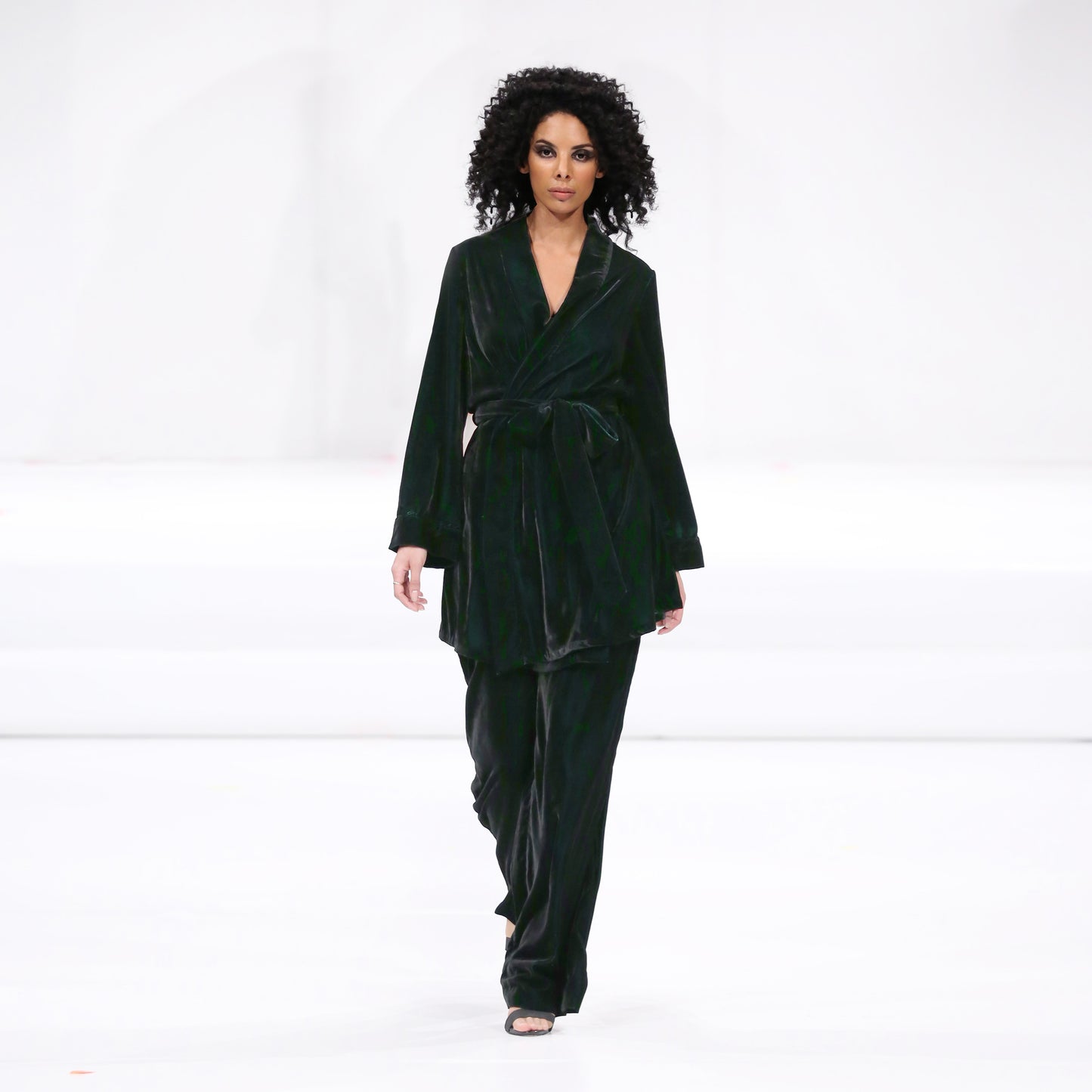 GREEN VELVET WIDE LEG TROUSERS